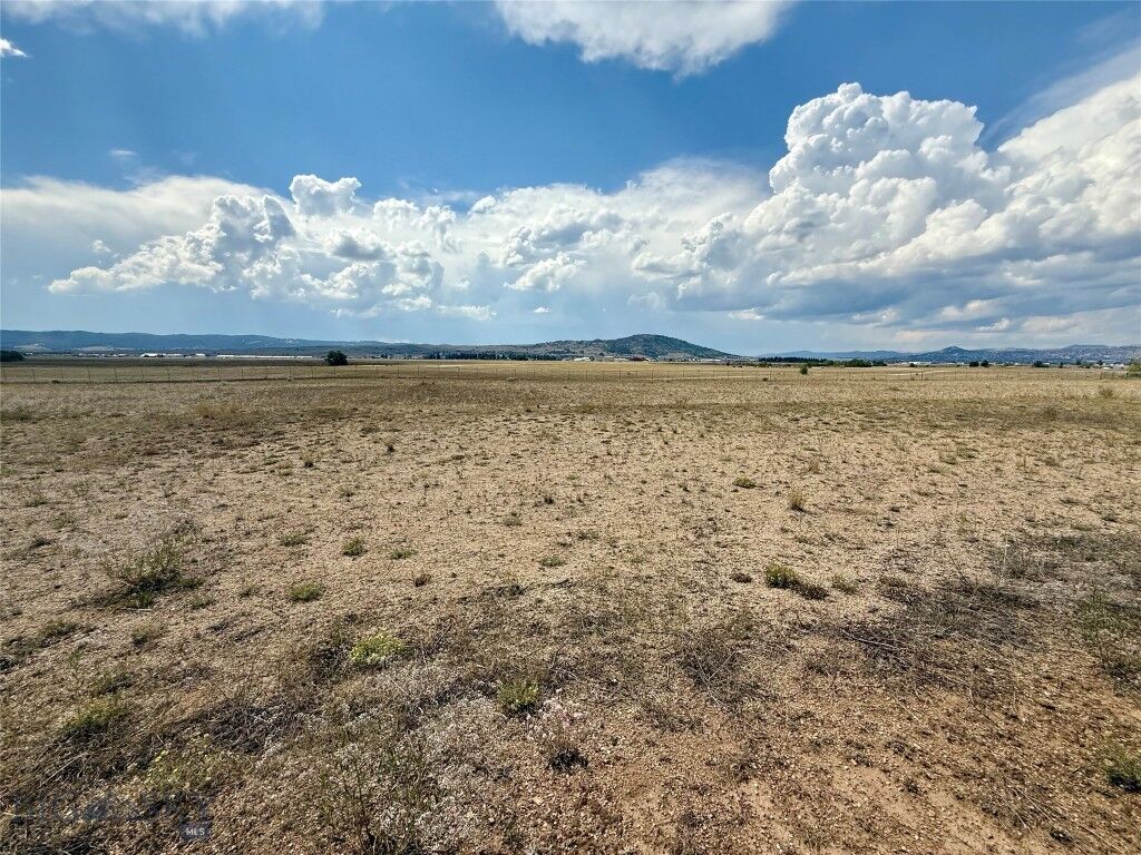 Property Photo:  Nhn Blacktail Loop  MT 59701 