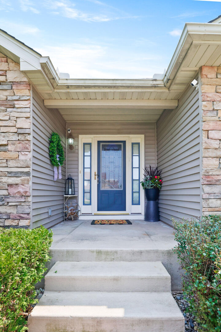Property Photo: 2253 Carlisle Lane IN 46385