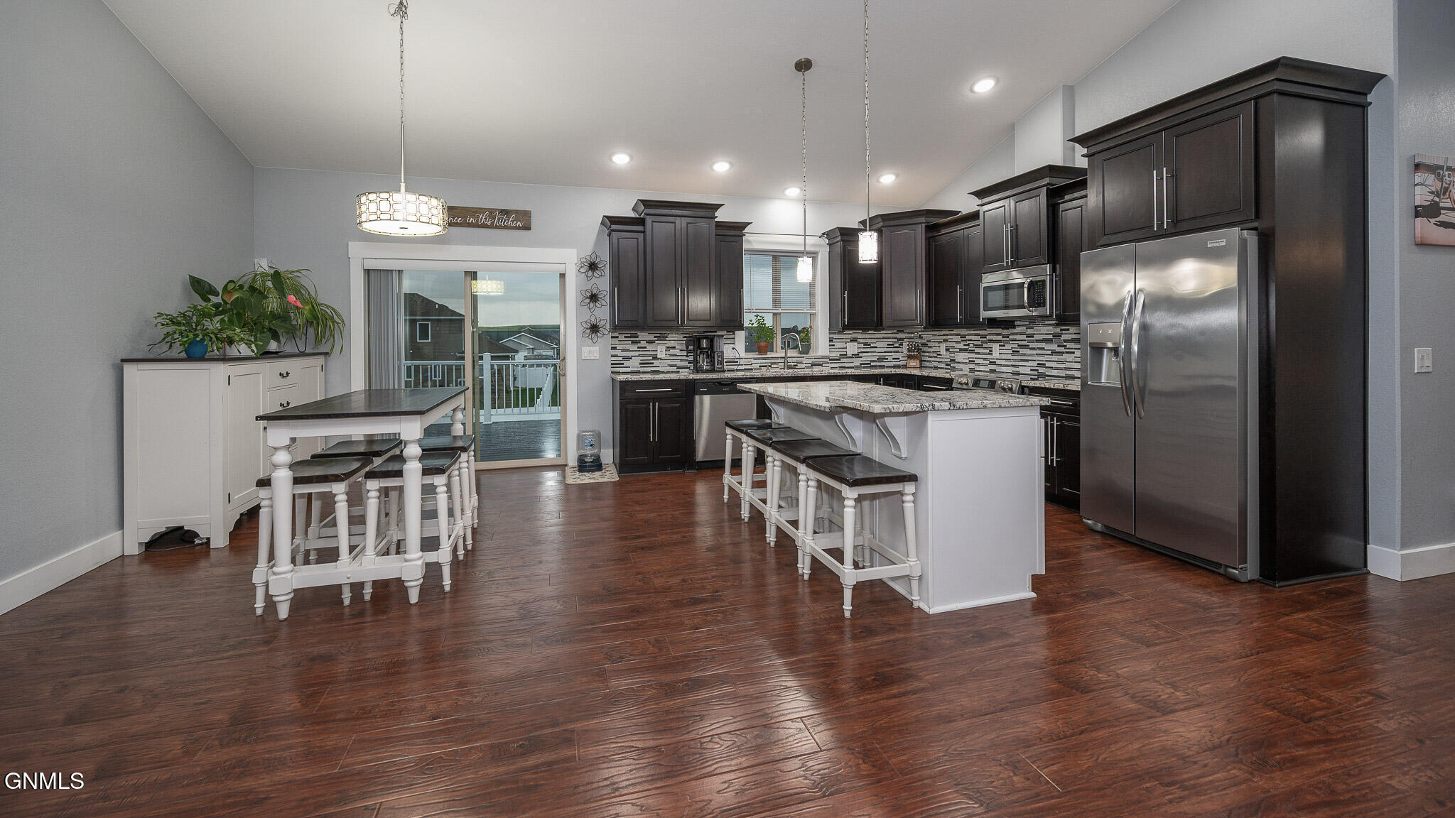 Property Photo:  807 Canyon Road SW  ND 58554 