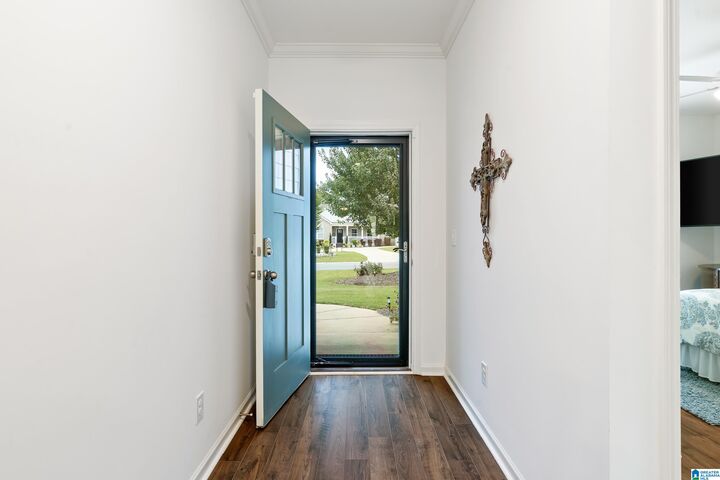Property Photo: 1142 Mountain Laurel Circle AL 35004