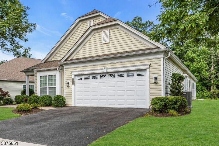 Property Photo:  125 Stone Manor Dr  NJ 08873 