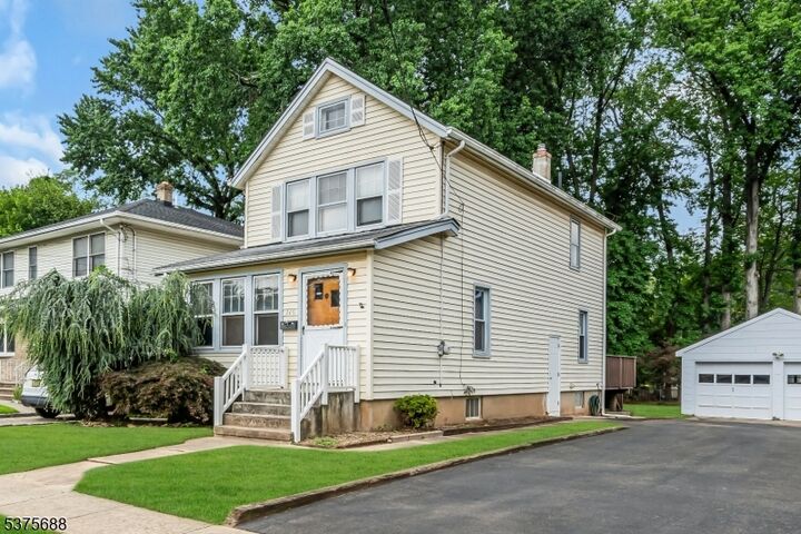 Property Photo: 210 3 Rd St NJ 08812