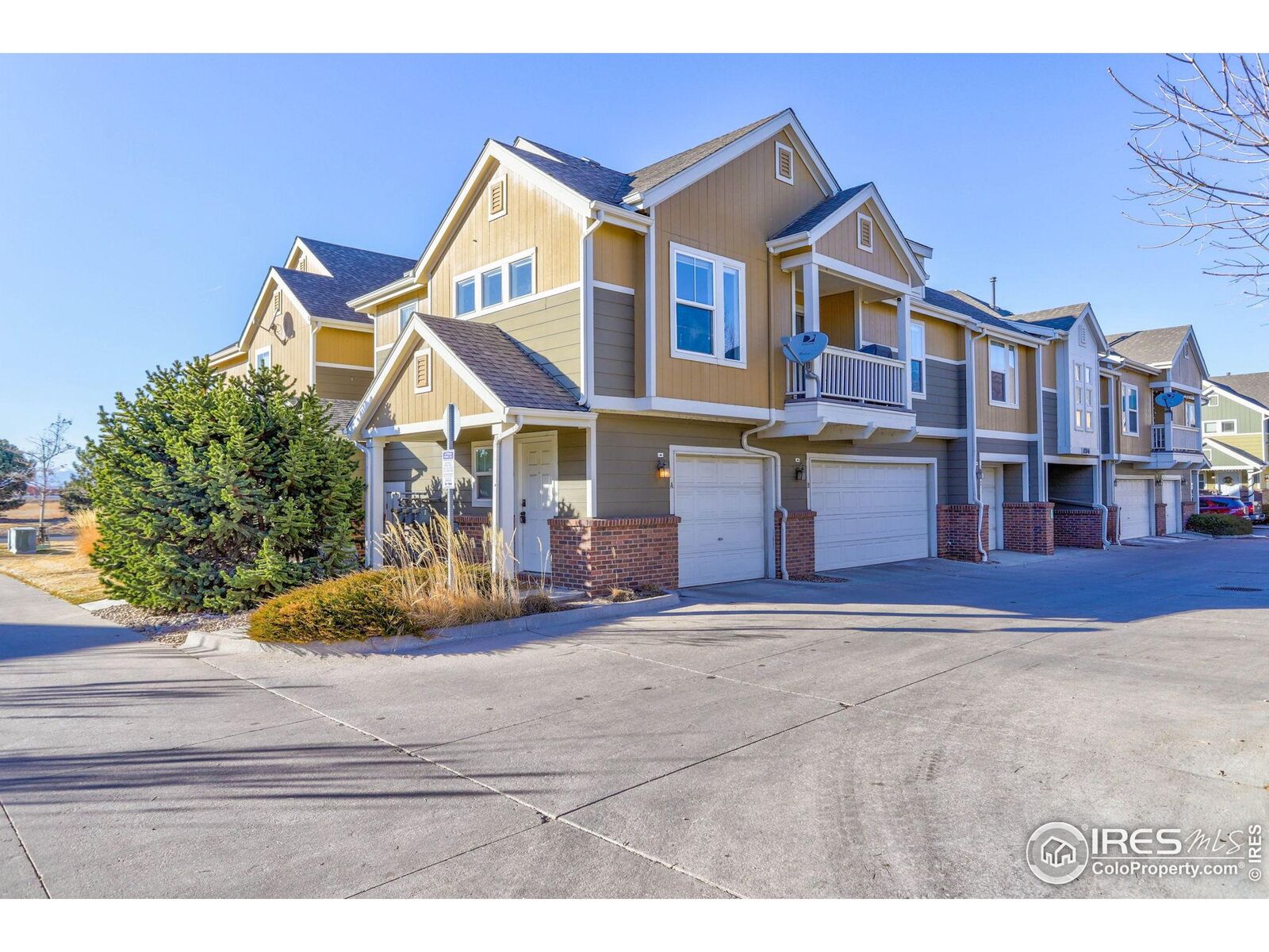 Property Photo: 11844 Oak Hill Way #A CO 80640