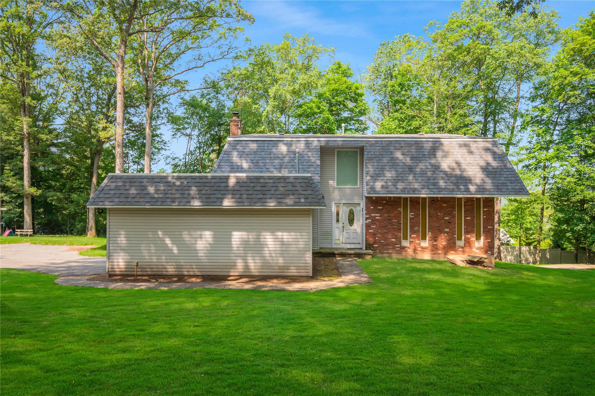 Property Photo:  34 Winesap Lane  NY 10952 