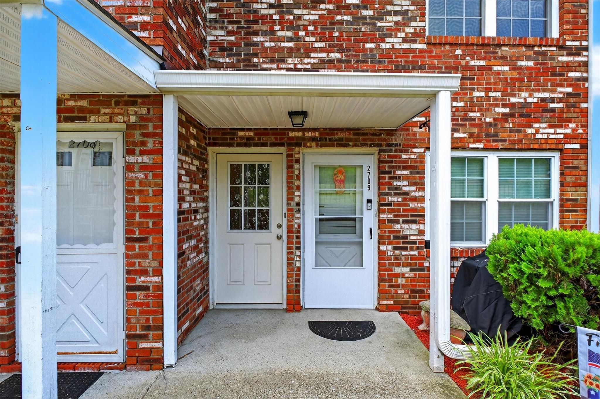Property Photo: 276 Temple Hill Road 2710 NY 12553