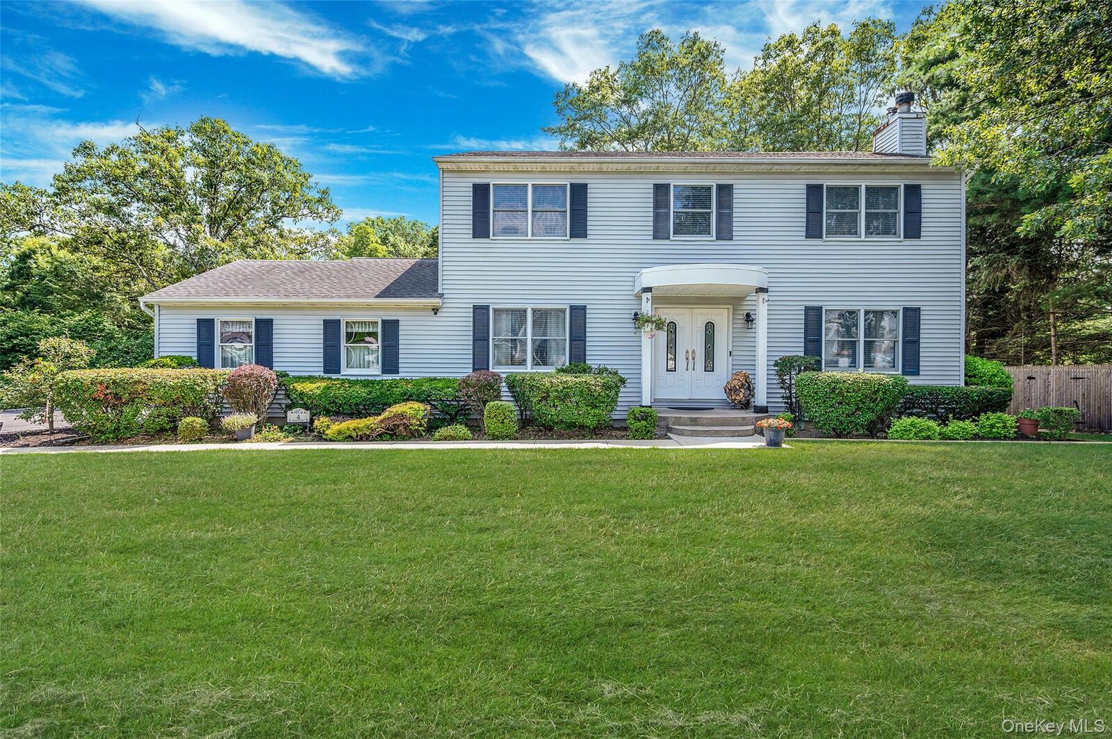 Property Photo: 4 Valley Court NY 11742