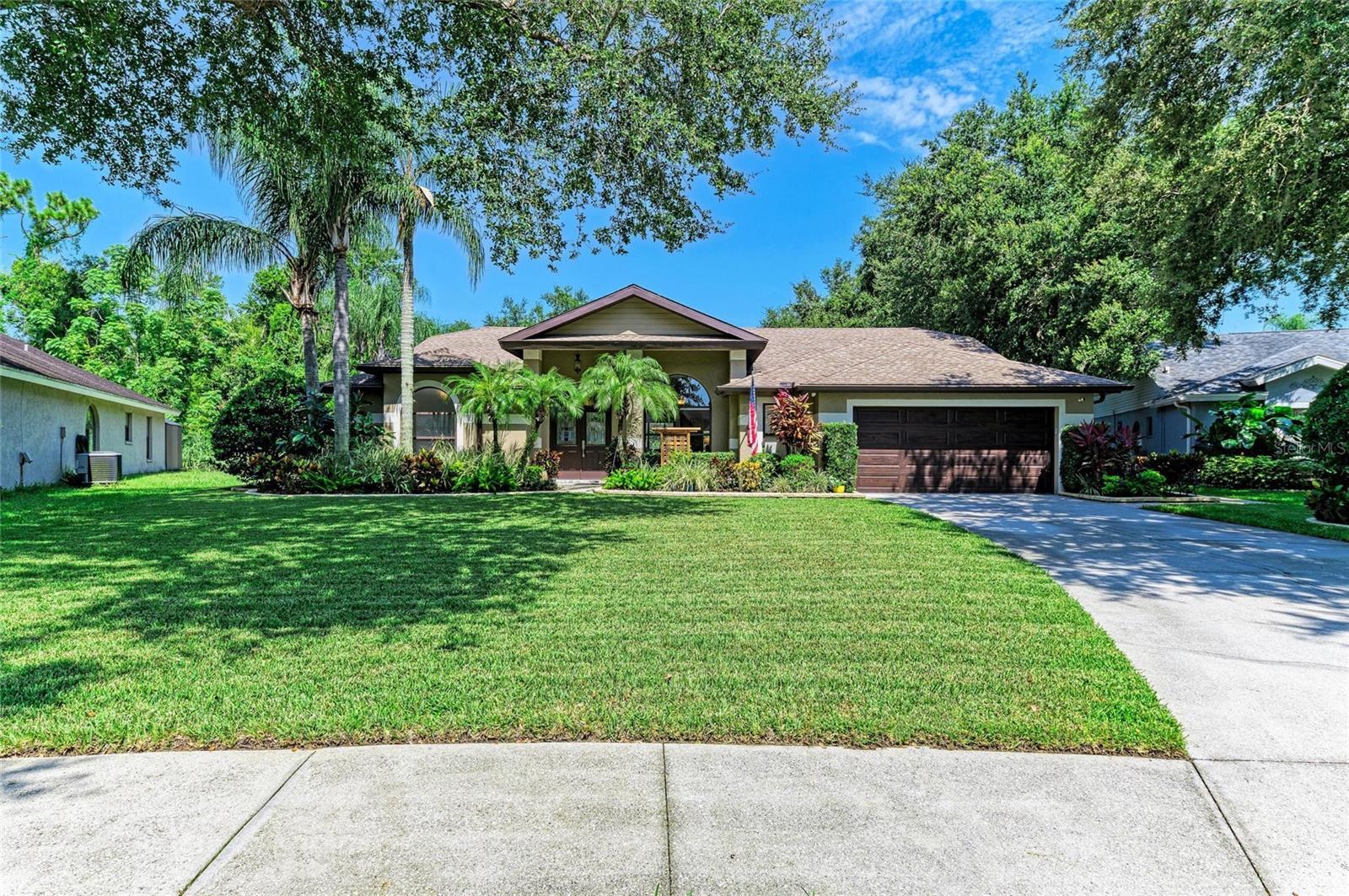 8416 Palm Lakes Court  Sarasota FL 34243 photo