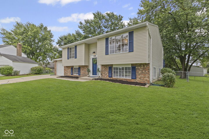 Property Photo:  1248 Rosengarten Drive  IN 46142 