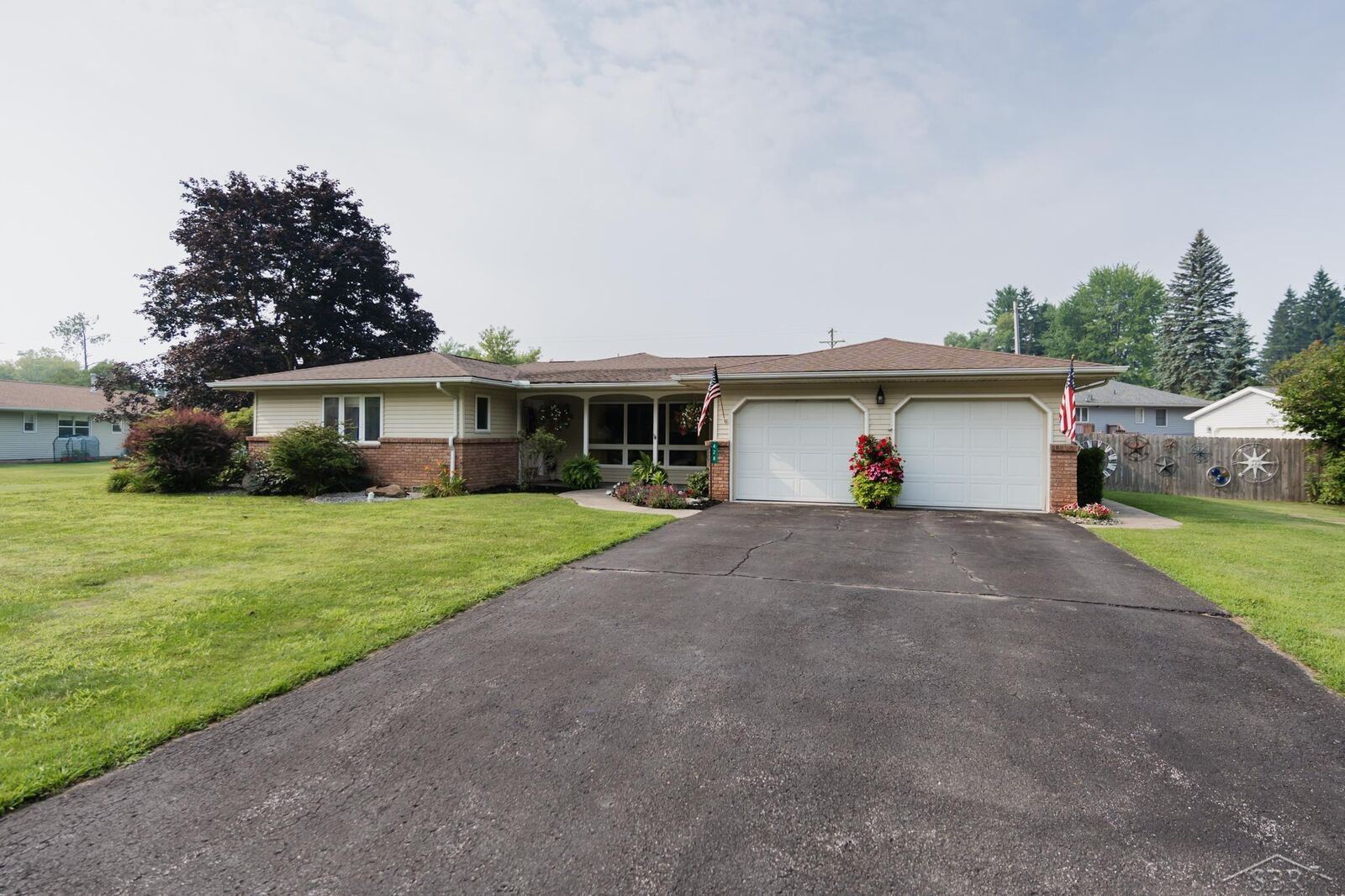 Property Photo:  428 Doane Street  MI 48612 