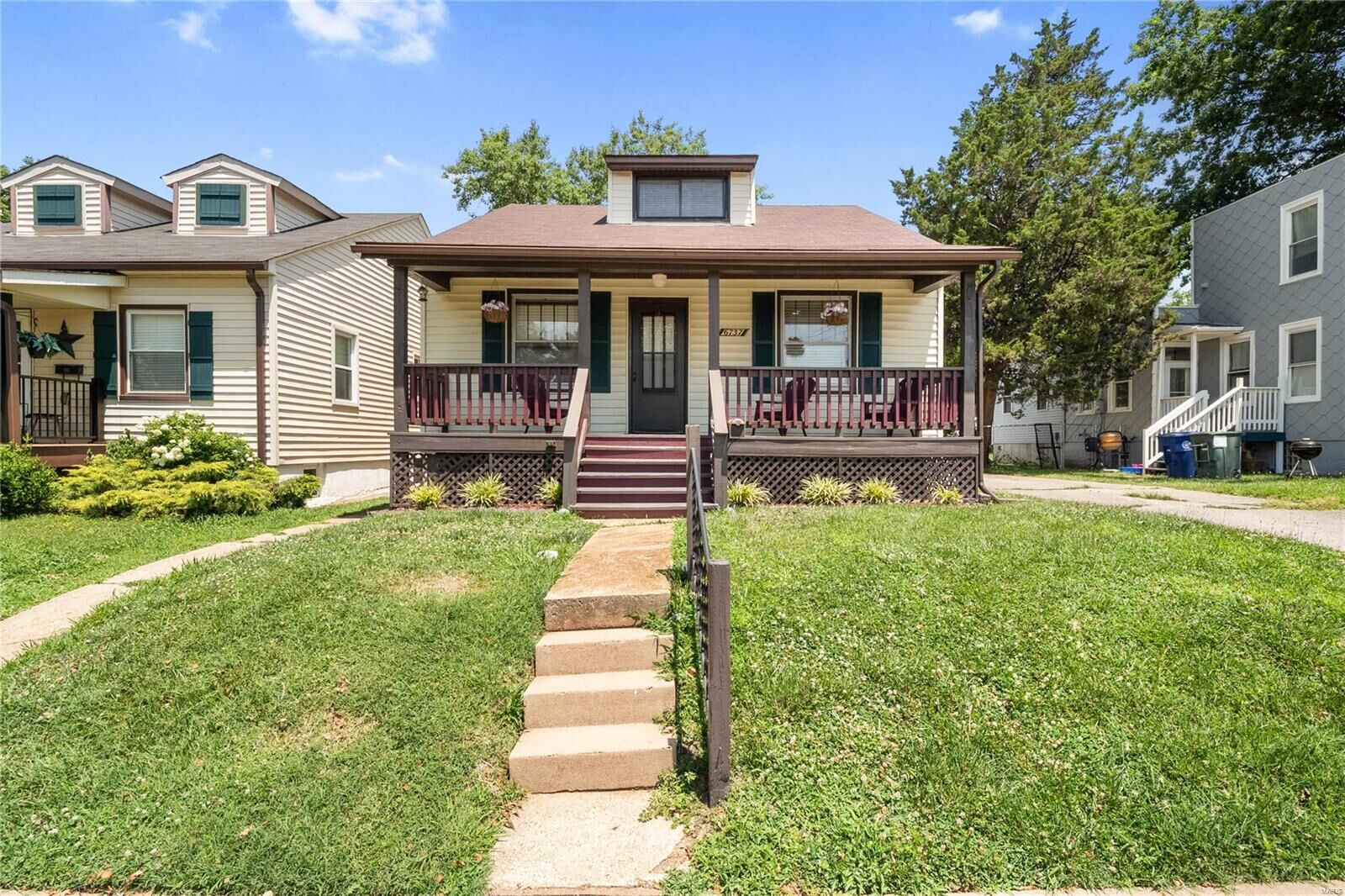 Property Photo: 6737 Odell Street MO 63139