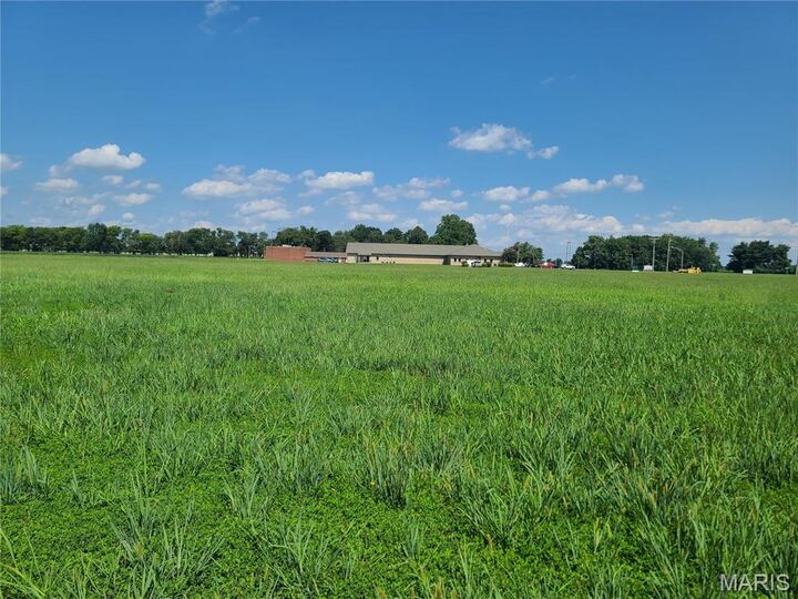 Property Photo: 1403 N Main St. MO 63801