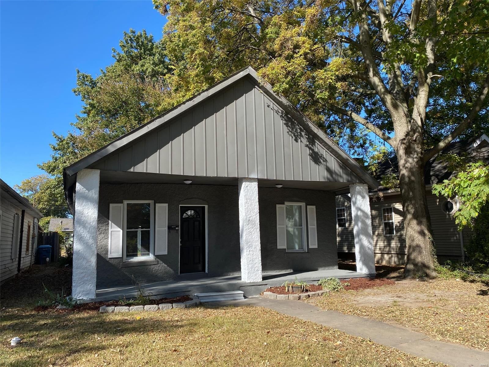 Property Photo: 712 Condit Street IL 62095