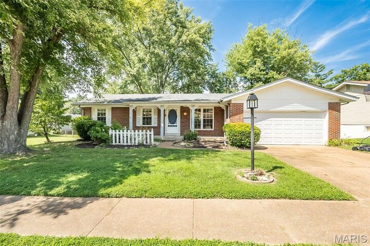 2503 Dimus Drive  Fenton MO 63026 photo
