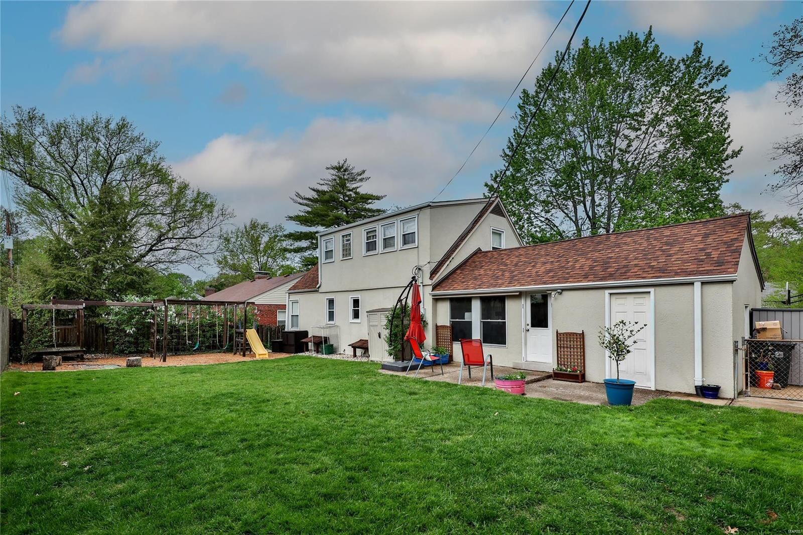 Property Photo: 530 McLain Lane MO 63122