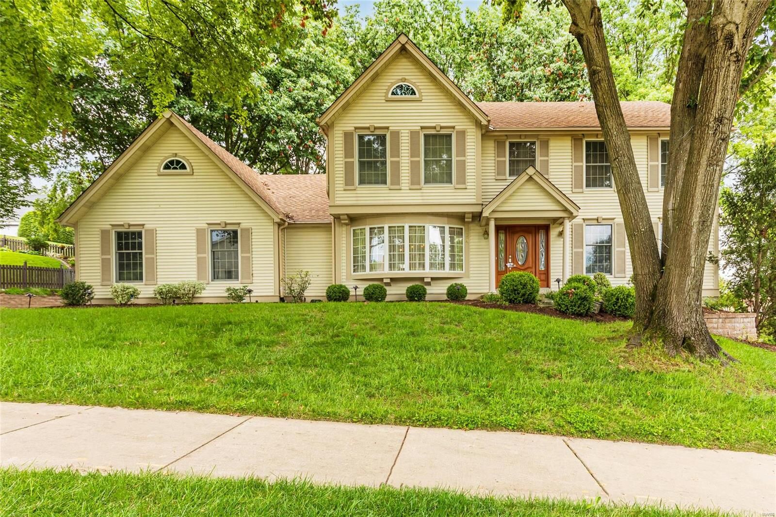 Property Photo:  384 Greentrails Drive S  MO 63017 