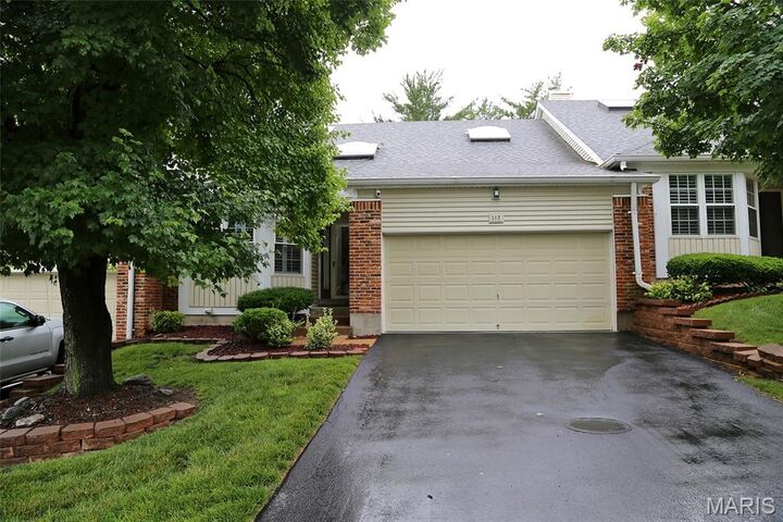 112 Baxter Heights Court  Manchester MO 63011 photo