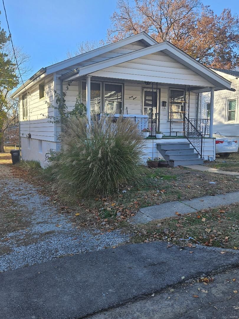 Property Photo:  97 Sandau Avenue  MO 63119 