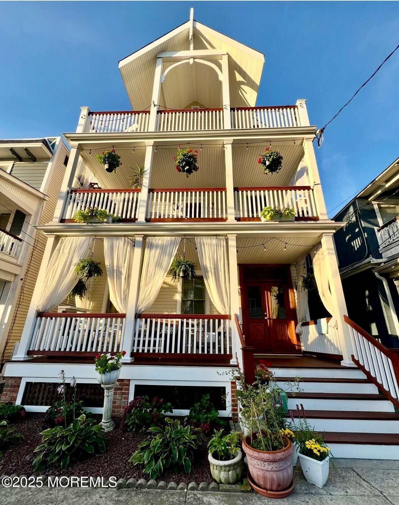 Property Photo:  34 Embury Avenue  NJ 07756 