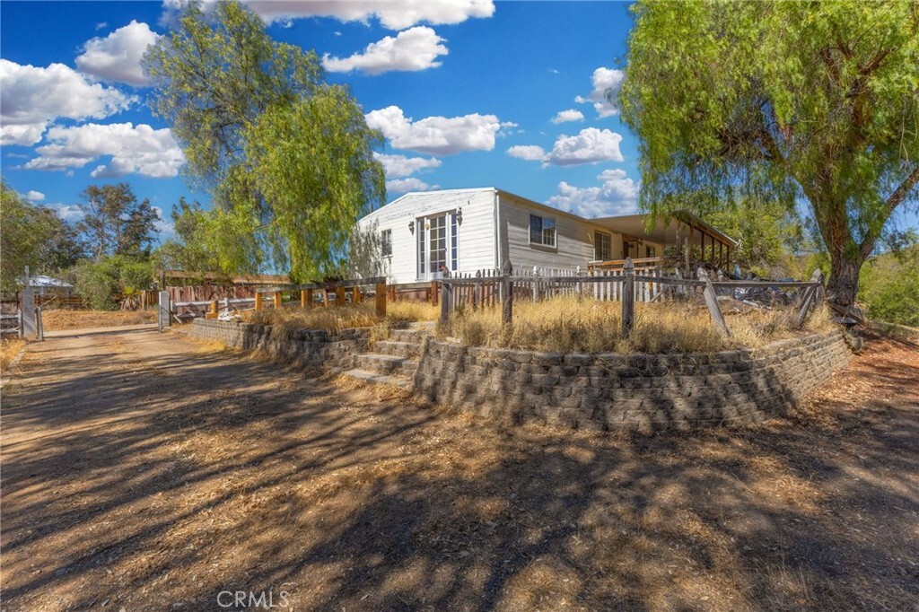 45479 Sheeps Foot Road  Aguanga CA 92536 photo