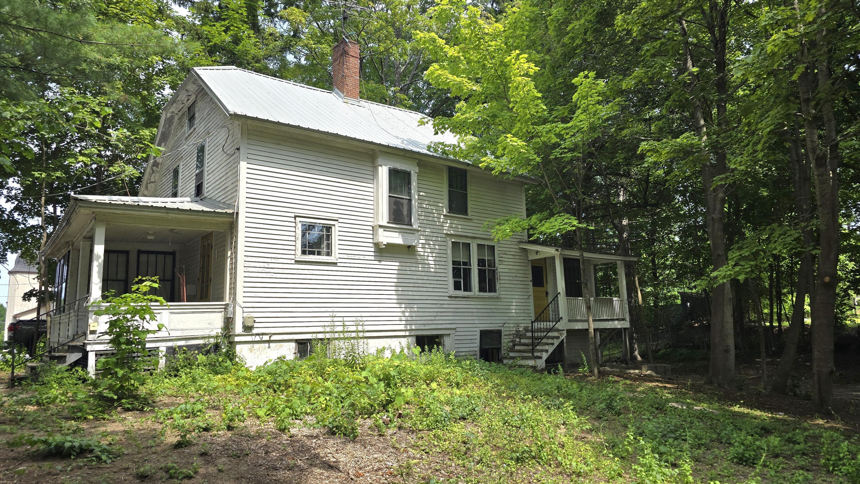 Property Photo: 20 Western Avenue ME 04210