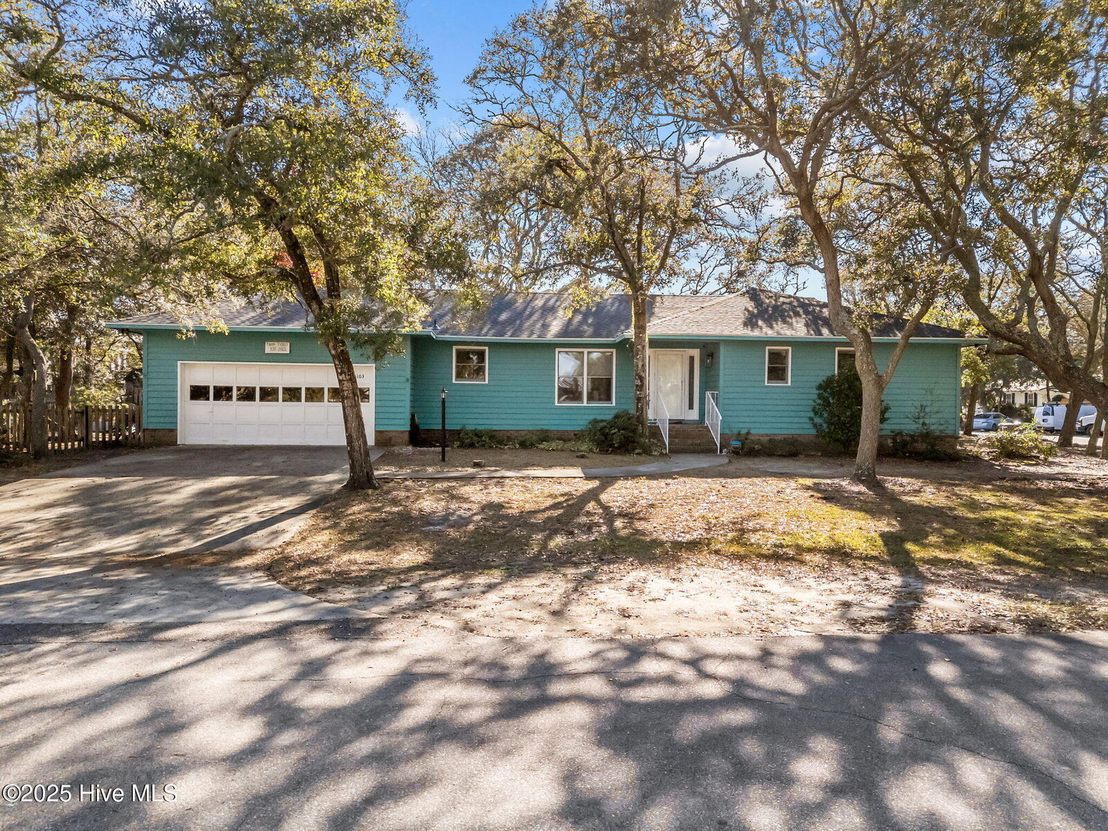 Property Photo:  103 Throckmorton Street  NC 28465 