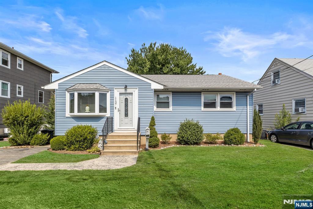 1137 Stonewall Lane  Secaucus NJ 07094 photo