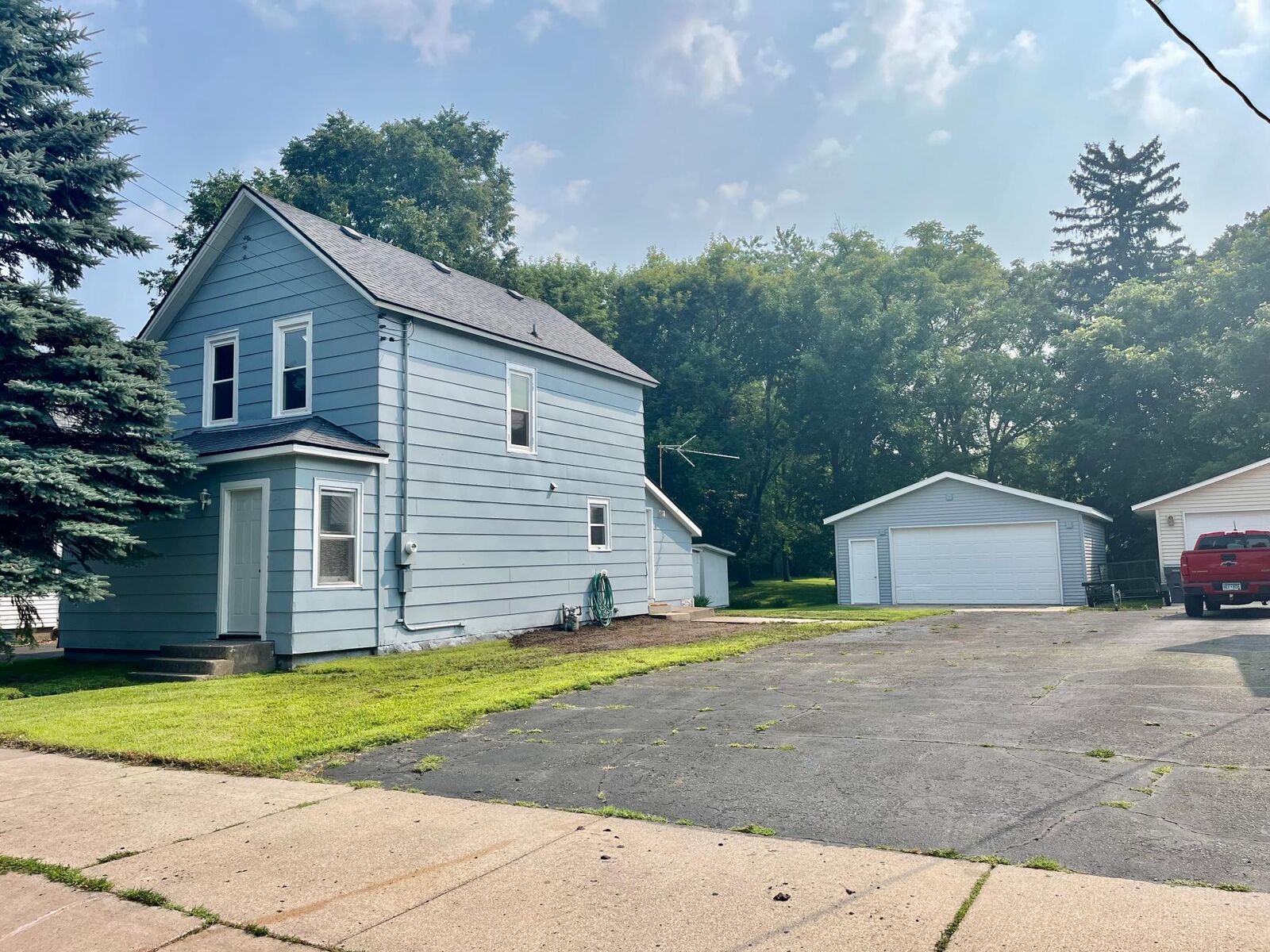 Property Photo:  230 Cottage Grove Avenue  MN 56329 