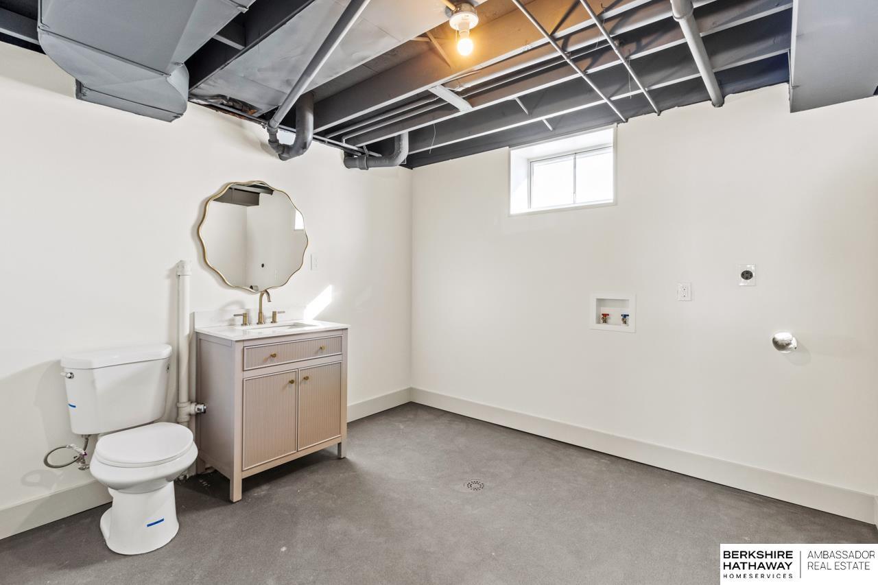 Property Photo: 3717 Cornhusker Drive NE 68124