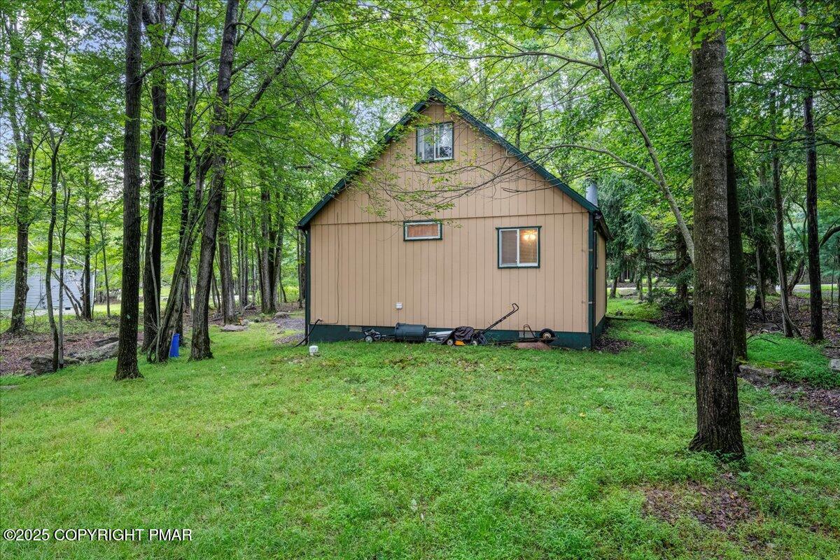 Property Photo:  364 Brier Crest Road  PA 18610 
