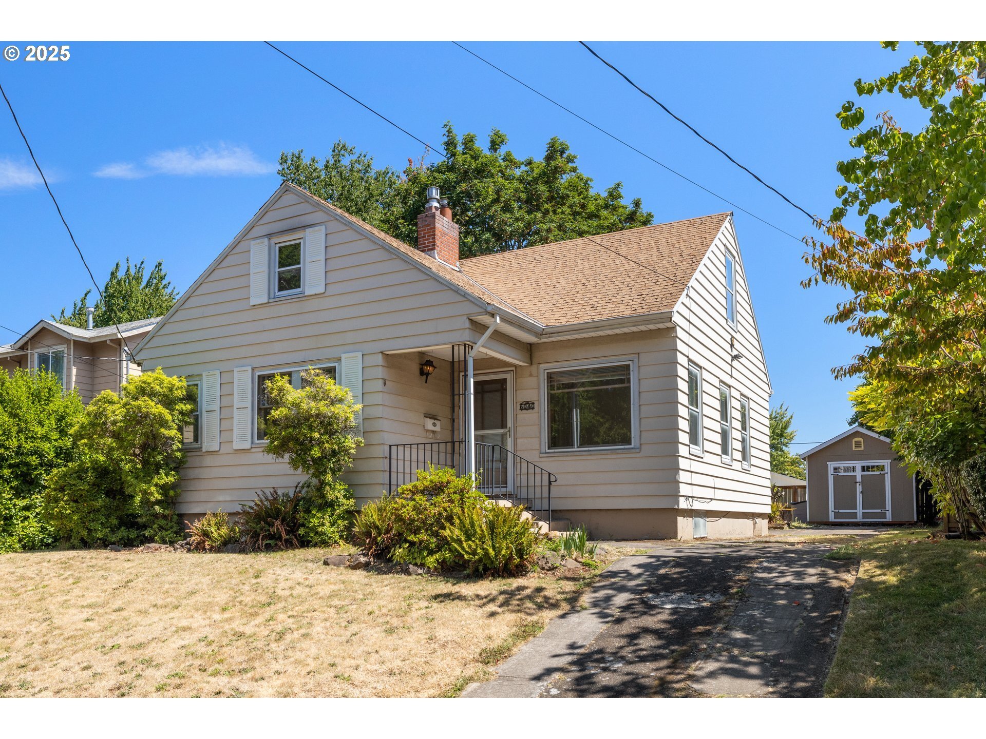 6040 N Omaha Ave  Portland OR 97217 photo