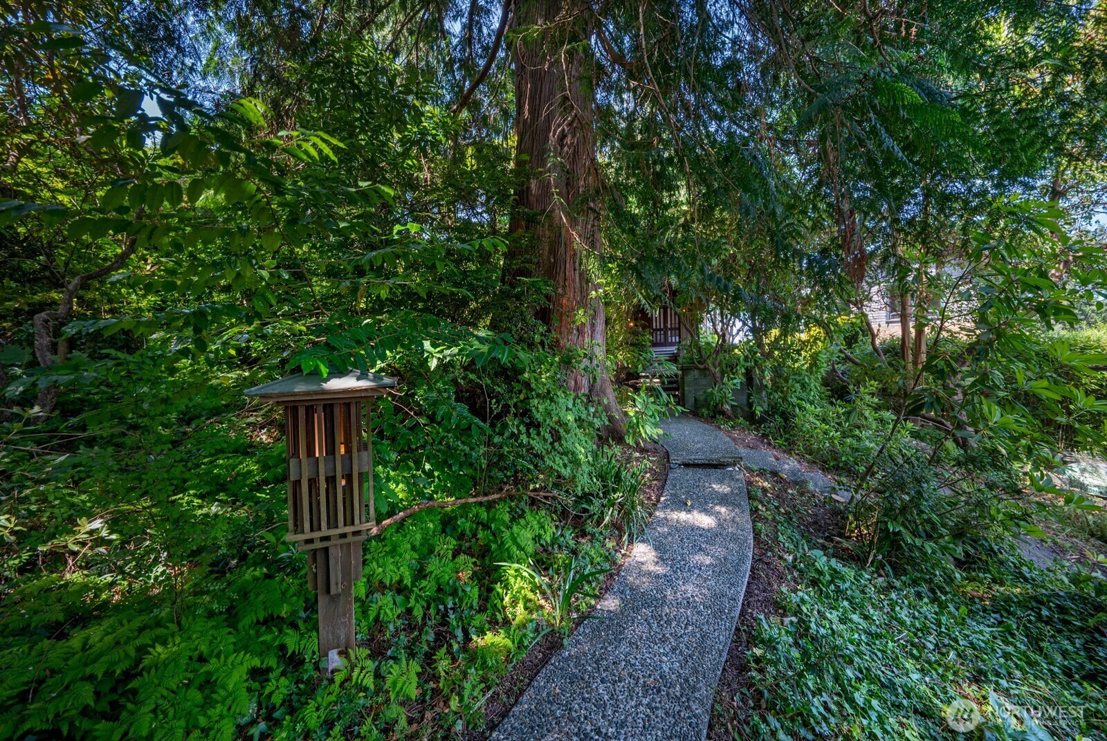 Property Photo: 9309 Fauntleroy Way SW WA 98136