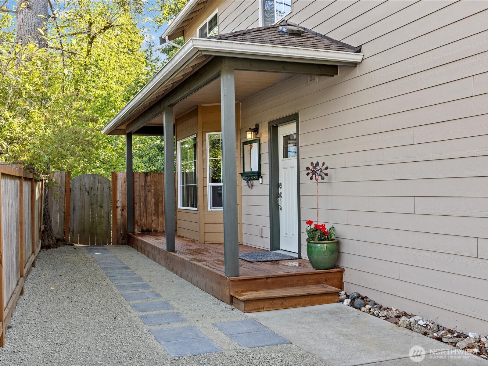 Property Photo: 109 203rd Place SW 1 WA 98036