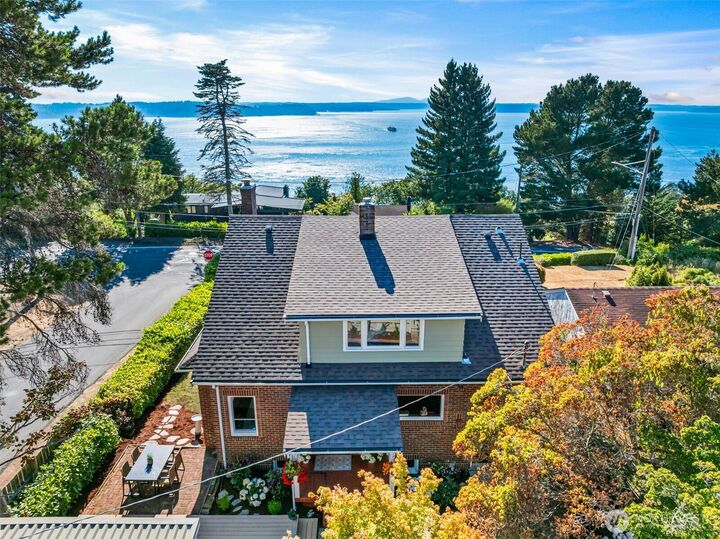 Property Photo:  10026  Marine View Drive SW  WA 98146 