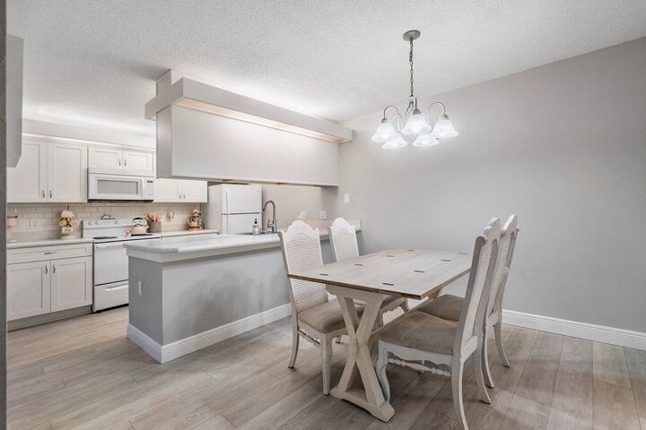 Property Photo:  5823 58th Way  FL 33409 