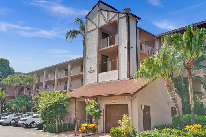7320 Amberly Lane 406  Delray Beach FL 33446 photo