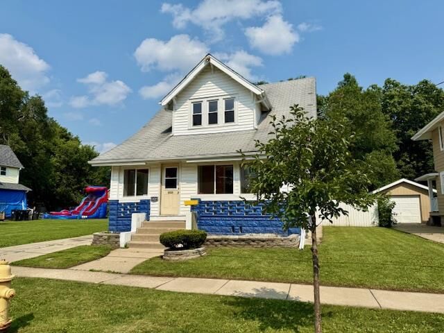 Property Photo:  1327 Wisconsin Avenue  WI 53511 
