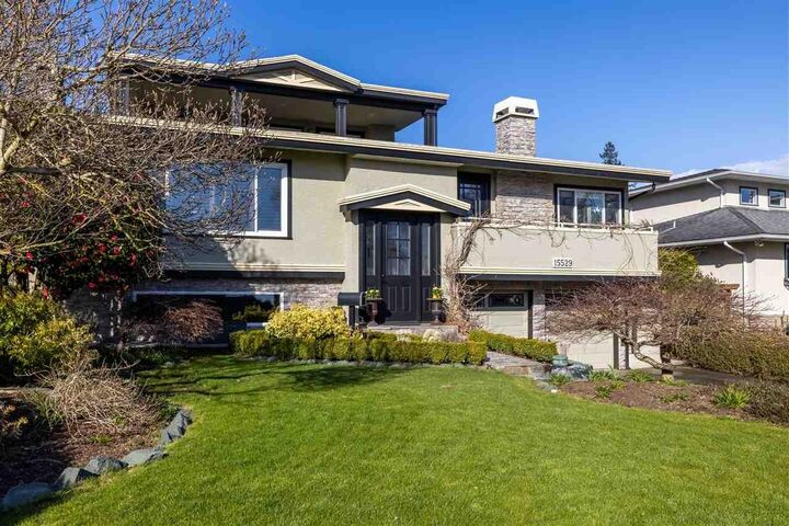 Property Photo:  15529 Semiahmoo Avenue  BC V4B 1T9 