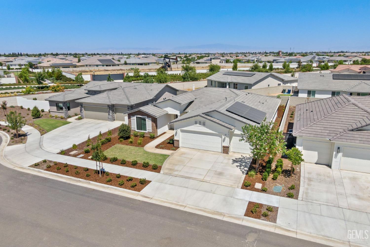 Property Photo:  3816 Ames Lane  CA 93311 