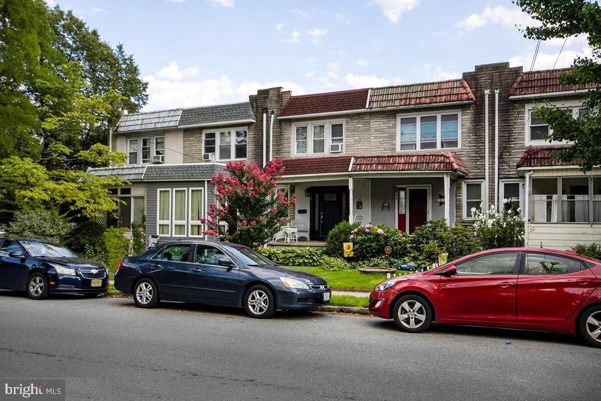 Property Photo:  26 Locust Street  NJ 08109 