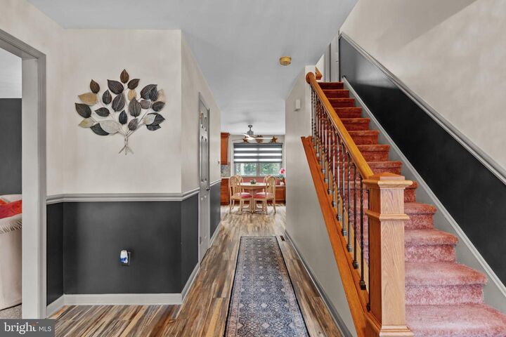 Property Photo: 987 Highpointe Circle PA 19047