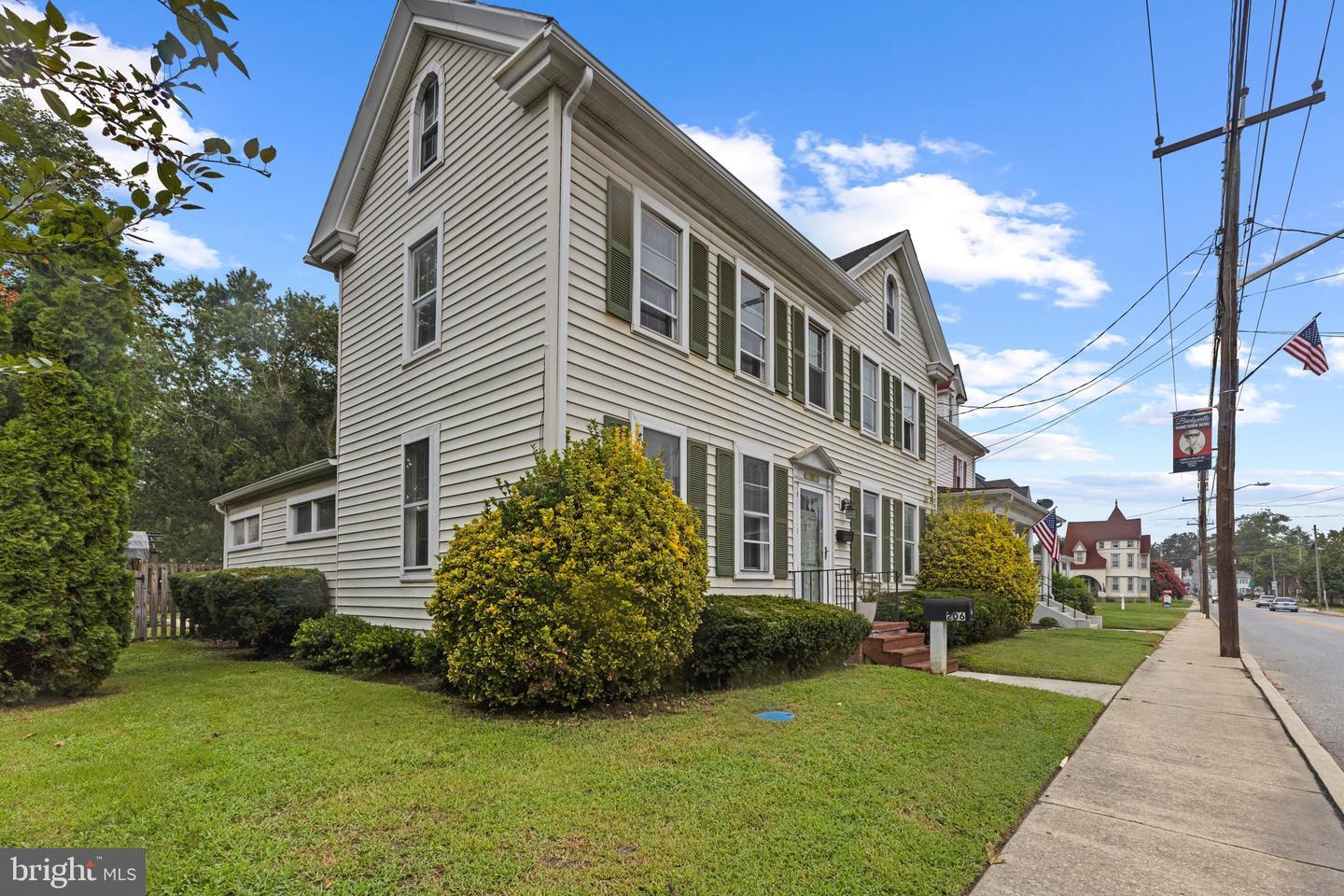 Property Photo:  206 S Main Street  DE 19933 