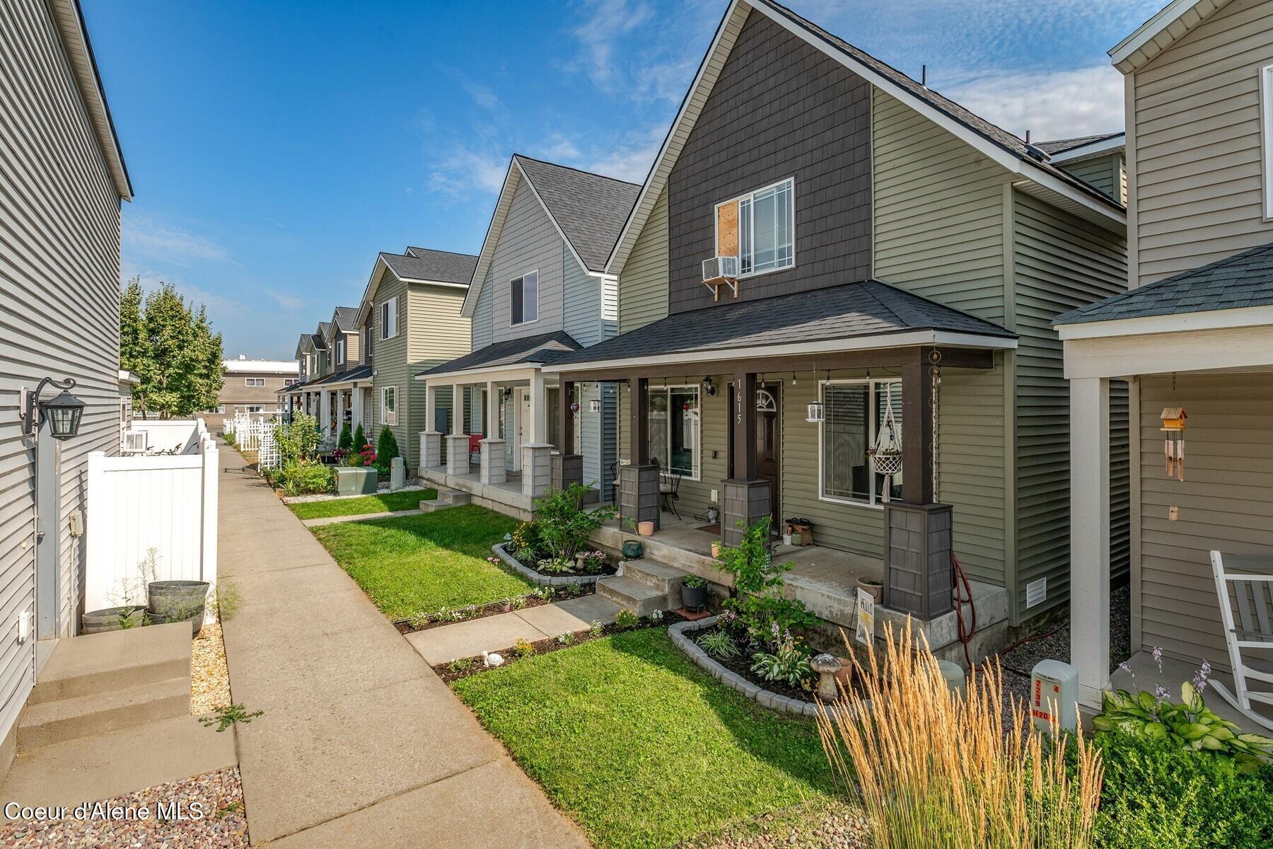 Property Photo: 1615 E Zoey Ct ID 83854