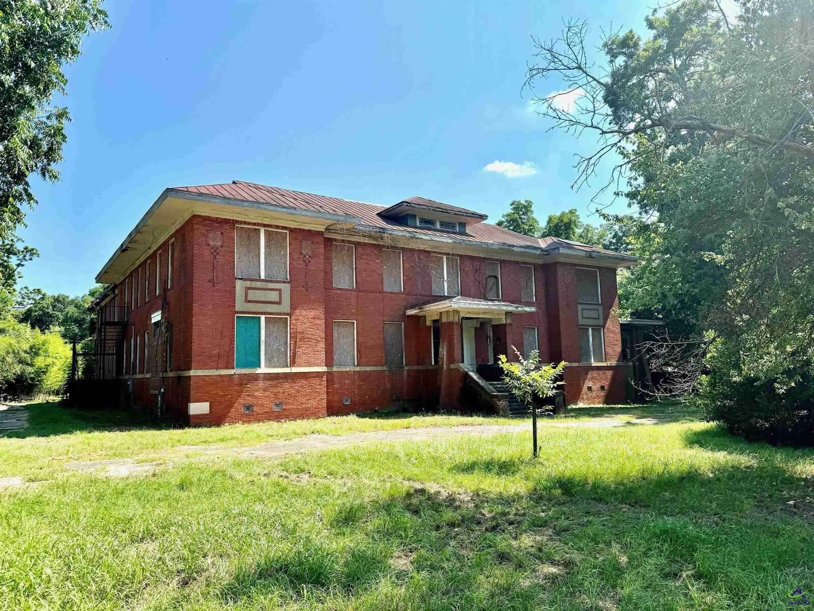Property Photo:  130 W Dodson Street  GA 31709 