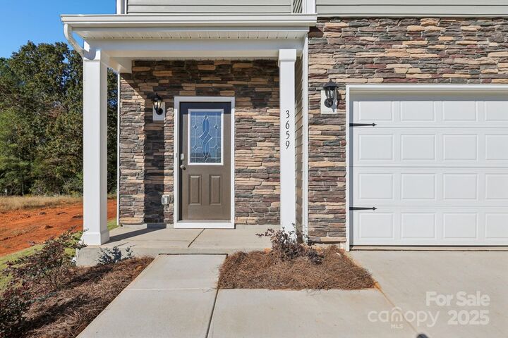 Property Photo: 3659 Maxwell Henry Lane NW NC 28613