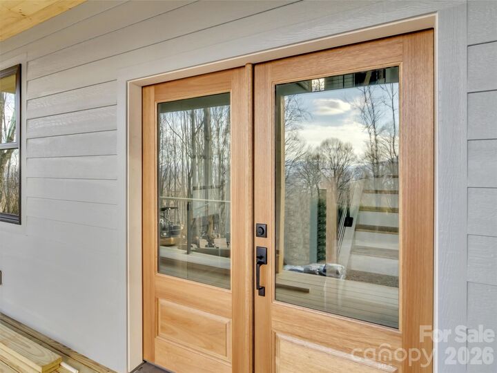 Property Photo:  1351 Old Country Road  NC 28786 