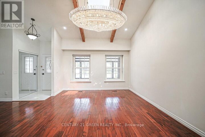 Property Photo: 236 Ingleton Boulevard ON M1V 2A2