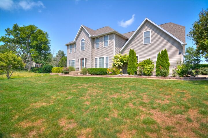 Property Photo: 8590 Hickory Hills Drive IL 62501