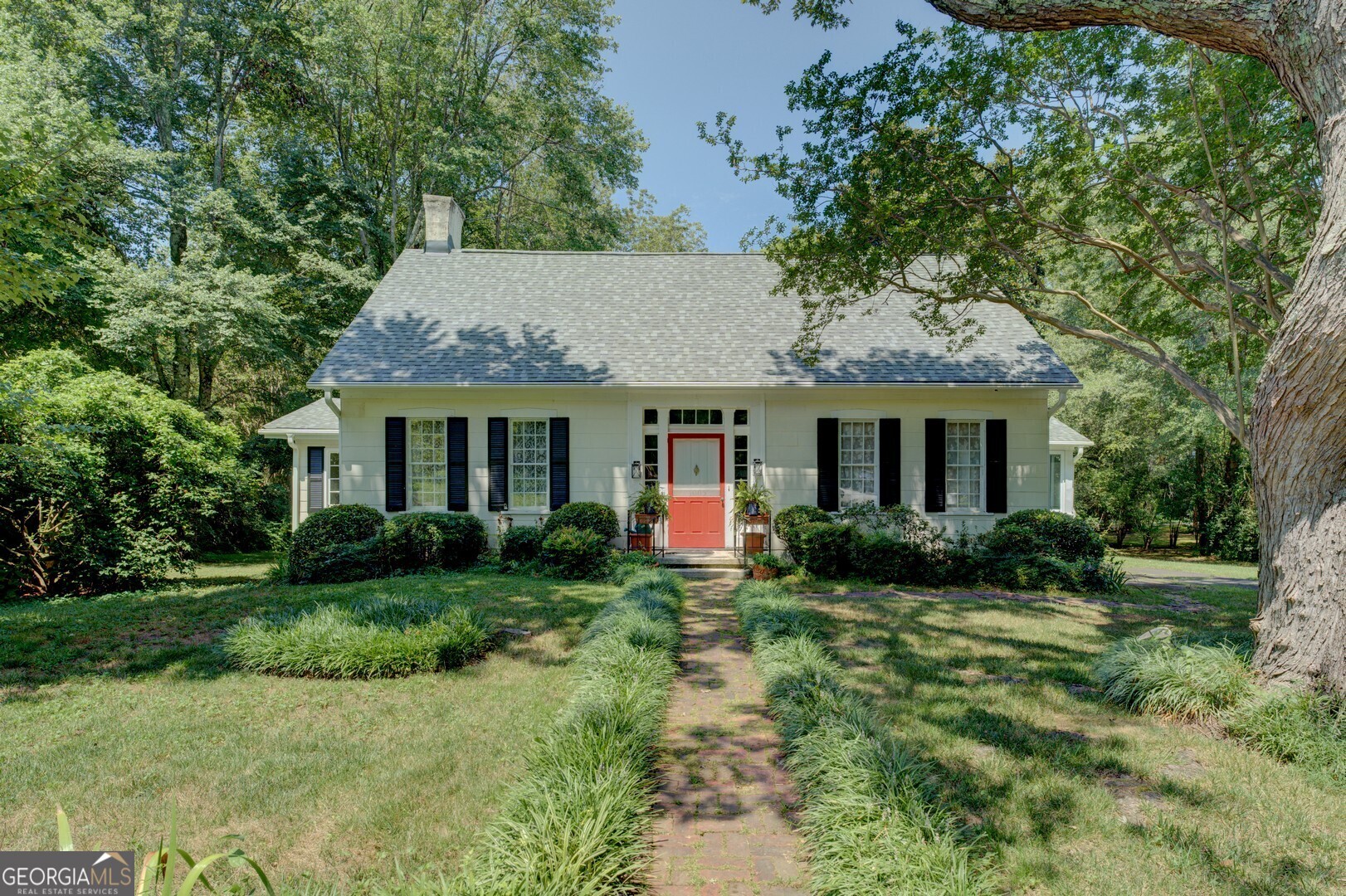Property Photo: 1005 Asbury Street GA 30054