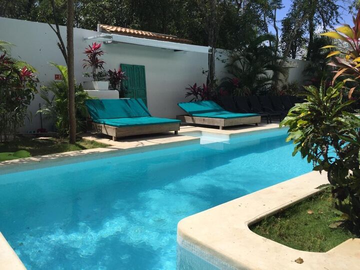 Property Photo:  18 Ote    