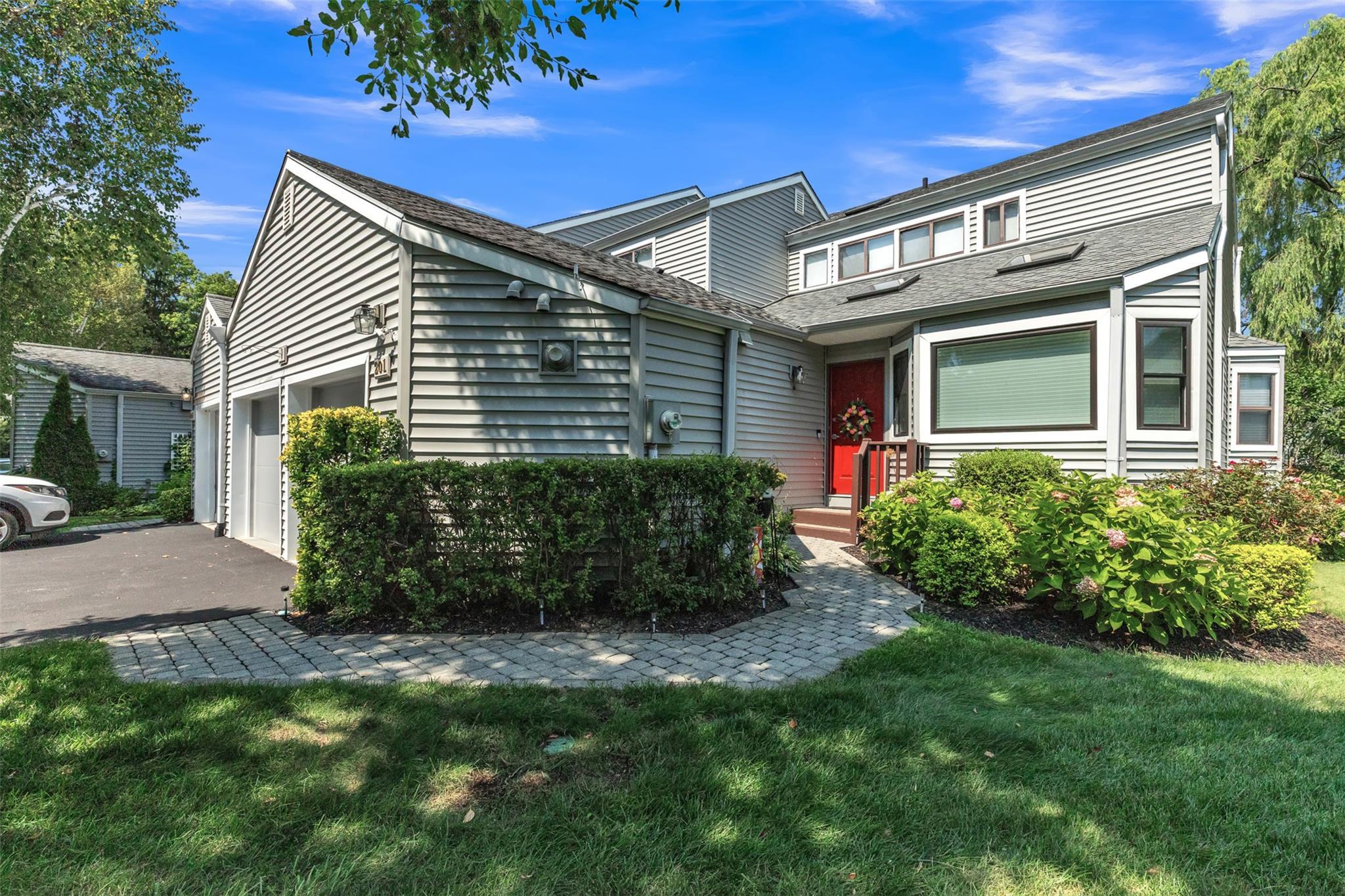 Property Photo: 201 Horseshoe Circle NY 10562
